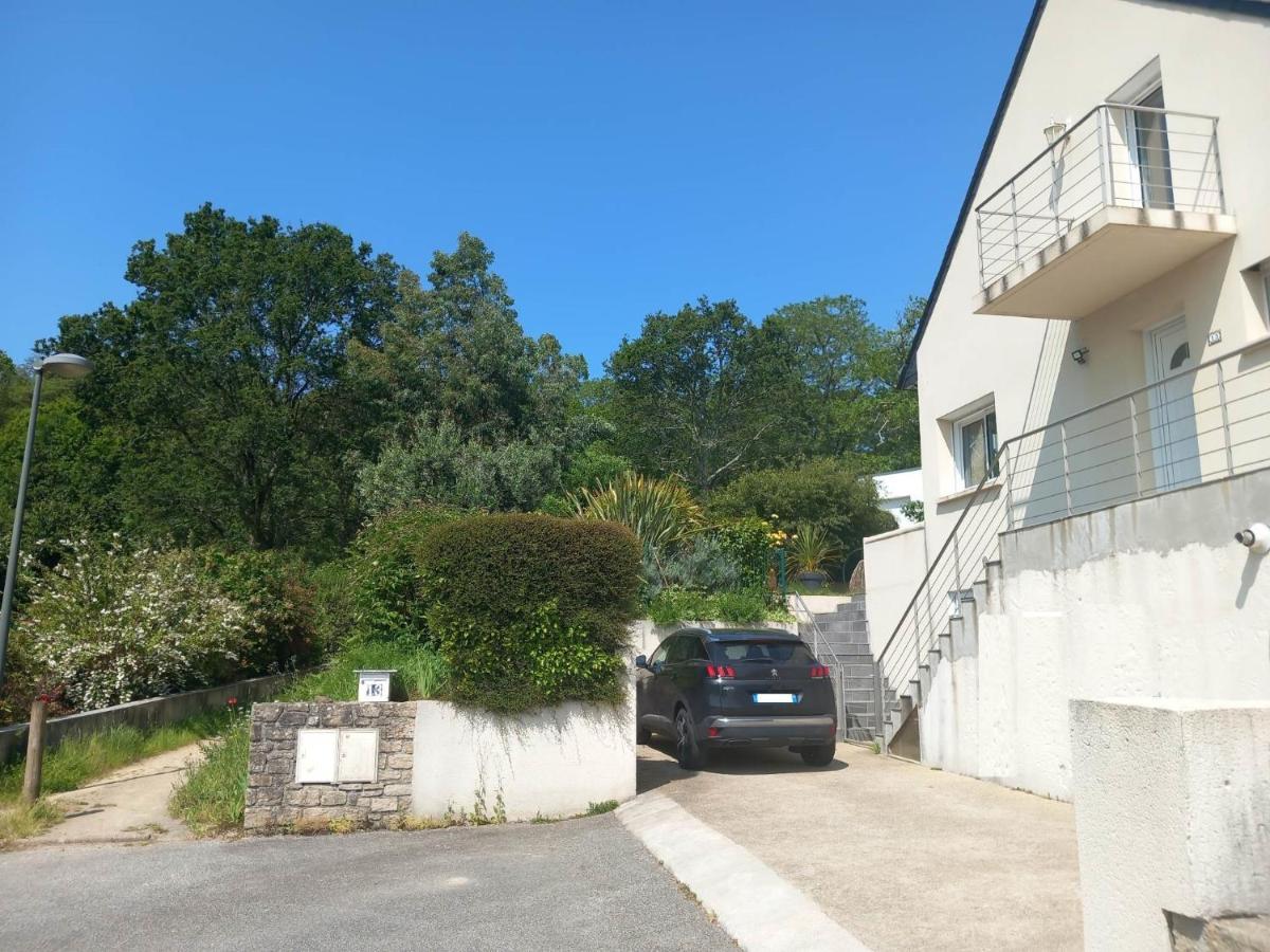 Appartement Au Calme Proche D'Un Petit Bois Dans Quimper Esterno foto